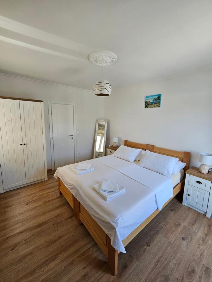 Apartman Eli Supetar Eksteriør billede